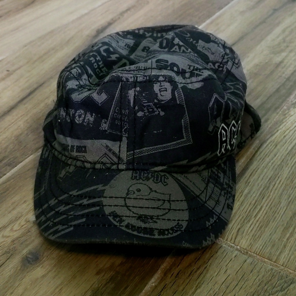 AC/DC Rockwear corps hat